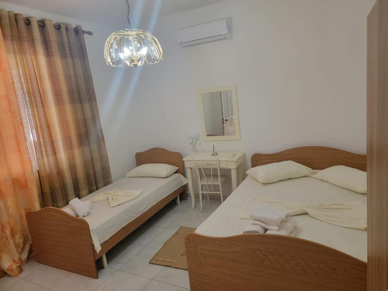 Vila Islami Дуррес Екстер'єр фото