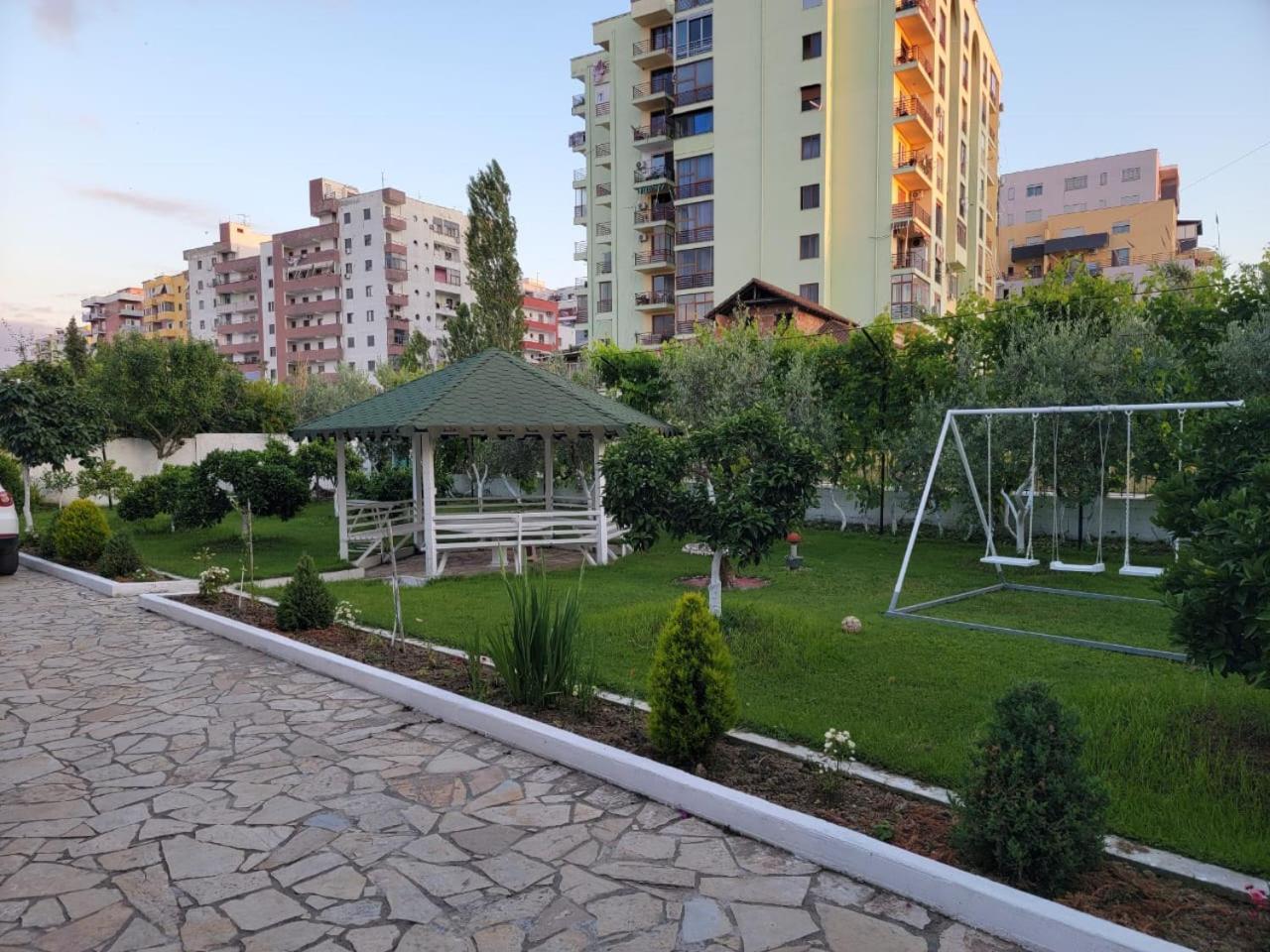 Vila Islami Дуррес Екстер'єр фото