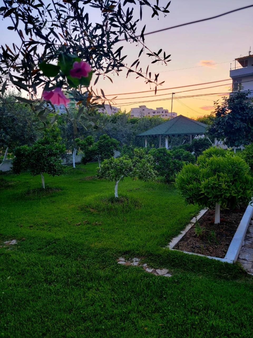 Vila Islami Дуррес Екстер'єр фото