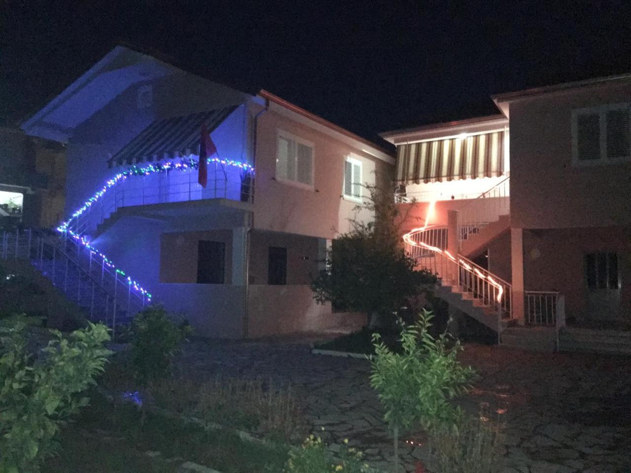 Vila Islami Дуррес Екстер'єр фото